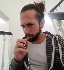 T. Stone, 39 лет, США T. Stone, 39 лет,